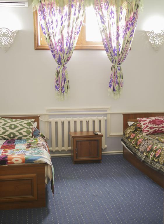 Guest House Ikathouse Marghilon Bagian luar foto