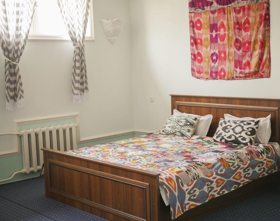 Guest House Ikathouse Marghilon Bagian luar foto