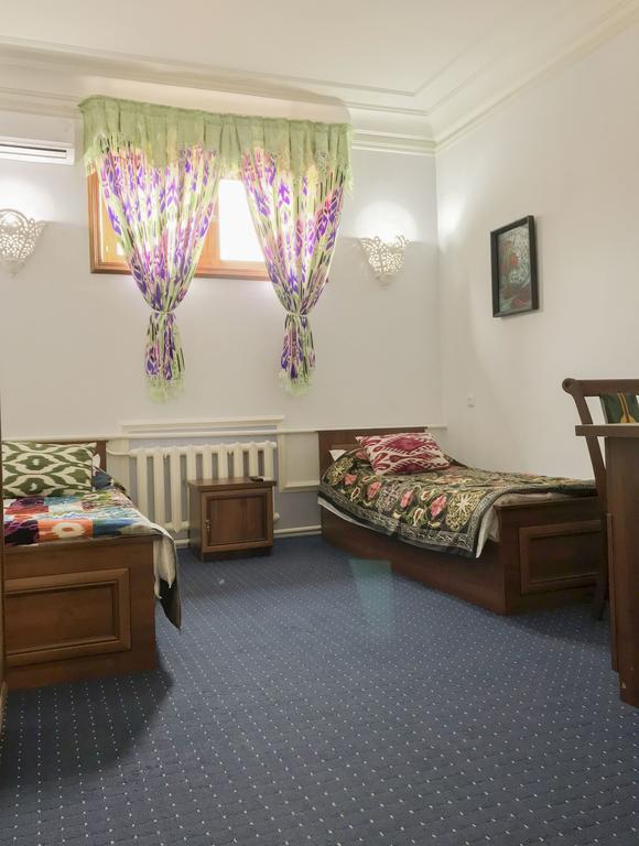 Guest House Ikathouse Marghilon Bagian luar foto